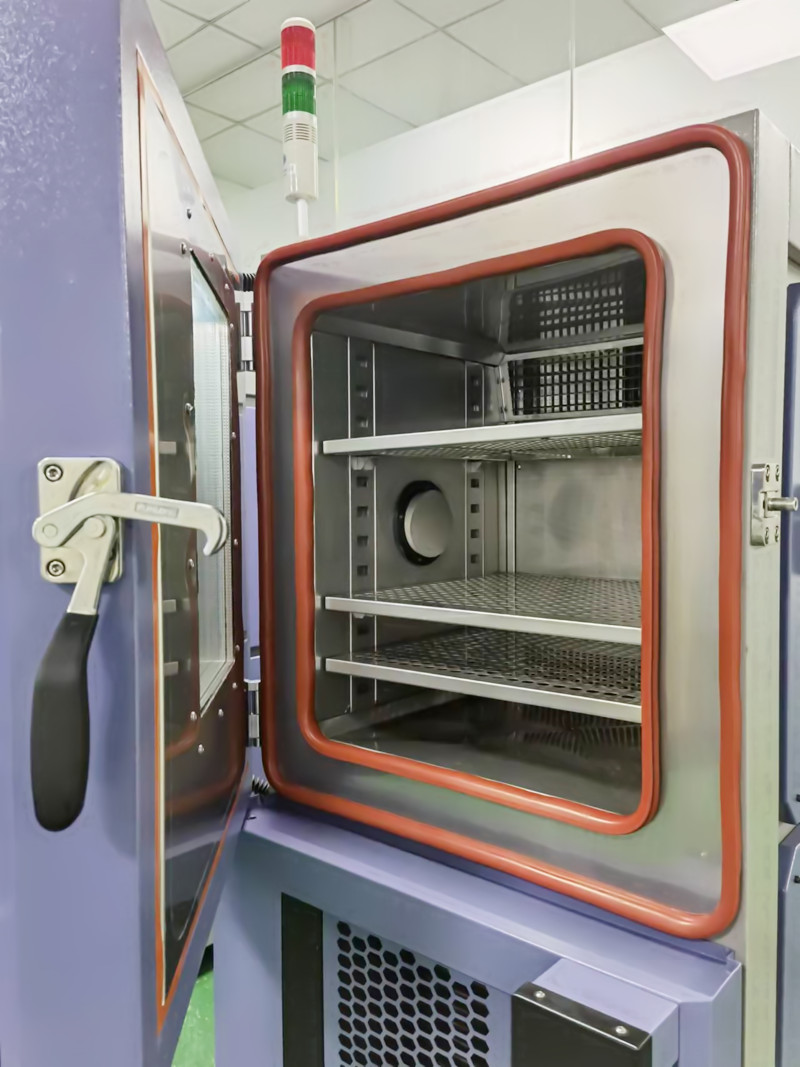 鉛酸電池高低溫試驗箱